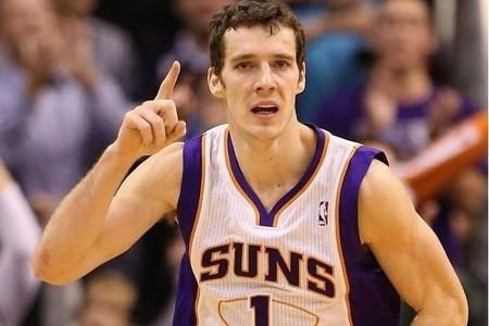 的表现一直 的表现一直